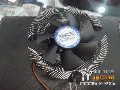 入門散熱利器 超頻三青蛇特別版僅24!_網易數碼