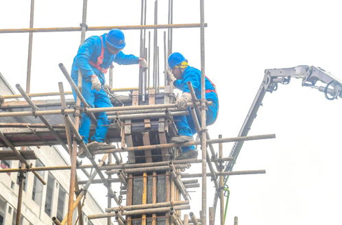 湖北鈦興新材料科技加緊安裝設備